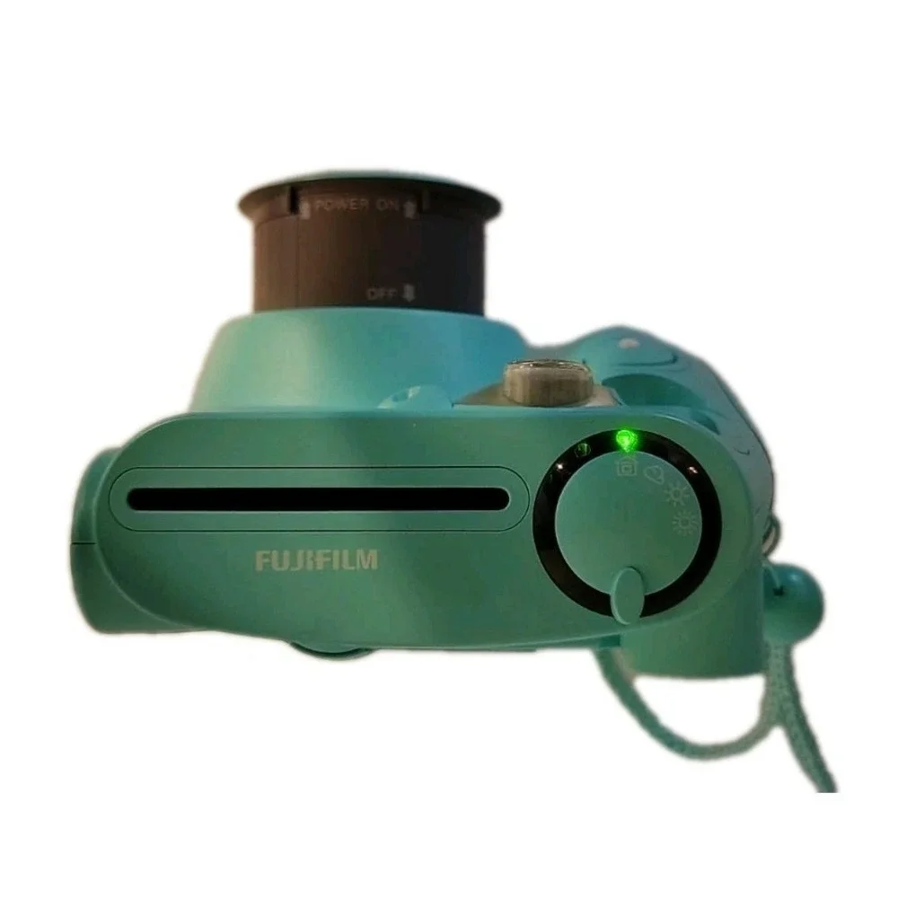 Fujifilm Instax Mini 7S Seafoam Green Instant Film Camera W/ Carrying Case
